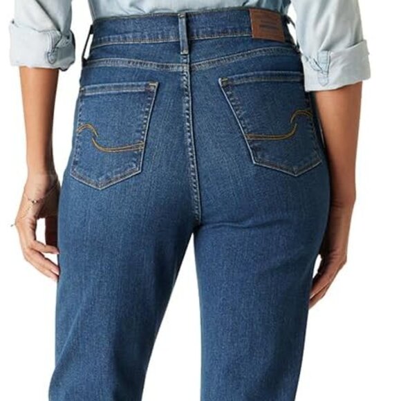 NWOT Women's Levi’s Signature Modern Straight Jeans size 31/30 - Picture 4 of 5